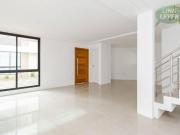 Sobrado com 3 dormitórios à venda, 157 m² por R$...