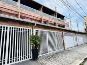Sobrado com 3 dormitórios à venda, 159 m² por R$...