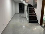 Sobrado com 3 dormitórios à venda, 160 m² por R$...