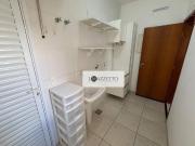 Sobrado com 3 dormitórios à venda, 161 m² por R$...