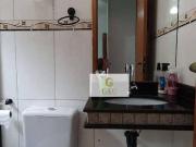 Sobrado com 3 dormitórios à venda, 161 m² por R$...