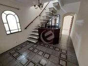 Sobrado com 3 dormitórios à venda, 164 m² por R$...