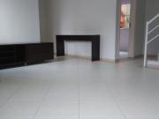 Sobrado com 3 dormitórios à venda, 164 m² por R$...