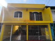 Sobrado com 3 dormitórios à venda, 165 m² por R$...