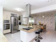 Sobrado com 3 dormitórios à venda, 168 m² por R$... Sobrado com 3 dormitórios à venda, 168 m² por R$...