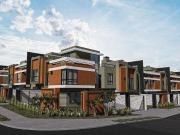 Sobrado com 3 dormitórios à venda, 169 m² por R$...