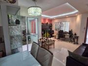 Sobrado com 3 dormitórios à venda, 170 m² por R$...