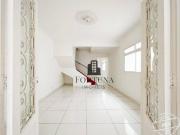 Sobrado com 3 dormitórios à venda, 170 m² por R$ 890.000...