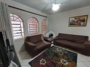 Sobrado com 3 dormitórios à venda, 174 m² por R$...