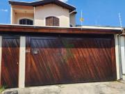 Sobrado com 3 dormitórios à venda, 175 m² por R$ 768.500...