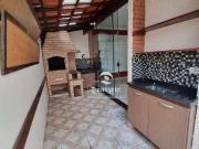 Sobrado com 3 dormitórios à venda, 175 m² por R$...