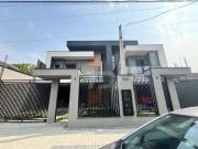 Sobrado com 3 dormitórios à venda, 176 m² por R$...