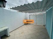 Sobrado com 3 dormitórios à venda, 176 m² por R$...