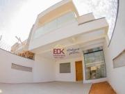 Sobrado com 3 dormitórios à venda, 178 m² por R$...