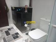 Sobrado com 3 dormitórios à venda, 180 m² por R$...