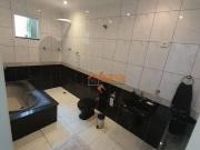 Sobrado com 3 dormitórios à venda, 180 m² por R$...