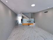 Sobrado com 3 dormitórios à venda, 180 m² por R$...