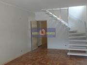 Sobrado com 3 dormitórios à venda, 180 m² por R$...