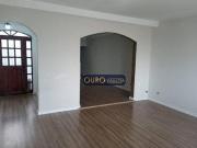 Sobrado com 3 dormitórios à venda, 180 m² por R$...
