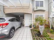 Sobrado com 3 dormitórios à venda, 180 m² por R$...