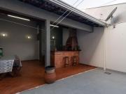 Sobrado com 3 dormitórios à venda, 180 m² por R$...