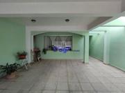 Sobrado com 3 dormitórios à venda, 180 m² por R$...