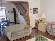 Sobrado com 3 dormitórios à venda, 181 m² por R$...