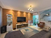 Sobrado com 3 dormitórios à venda, 182 m² por R$...