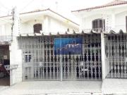 Sobrado com 3 dormitórios à venda, 182 m² por R$...