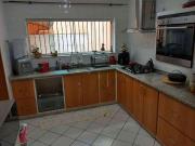 Sobrado com 3 dormitórios à venda, 186 m² por R$...