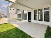 Sobrado com 3 dormitórios à venda, 186 m² por R$...