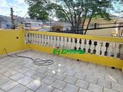Sobrado com 3 dormitórios à venda, 190 m² por R$...