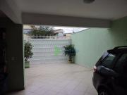 Sobrado com 3 dormitórios à venda, 200 m² por R$...