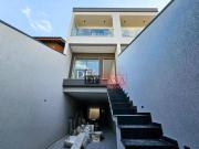 Sobrado com 3 dormitórios à venda, 200 m² por R$...