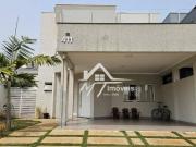 Sobrado com 3 dormitórios à venda, 200 m² por R$...