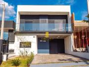 Sobrado com 3 dormitórios à venda, 200 m² por R$...