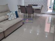 Sobrado com 3 dormitórios à venda, 201 m² por R$...