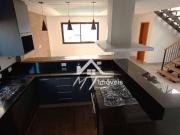 Sobrado com 3 dormitórios à venda, 201 m² por R$...