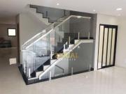 Sobrado com 3 dormitórios à venda, 201 m² por R$...