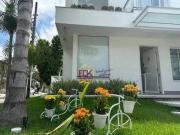 Sobrado com 3 dormitórios à venda, 202 m² por R$...