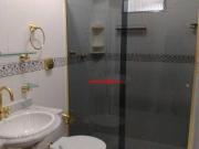 Sobrado com 3 dormitórios à venda, 202 m² por R$...