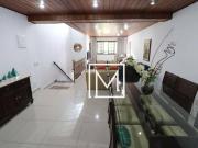 Sobrado com 3 dormitórios à venda, 202 m² por R$...