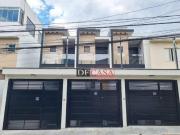 Sobrado com 3 dormitórios à venda, 207 m² por R$...