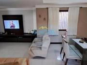 Sobrado com 3 dormitórios à venda, 207 m² por R$...