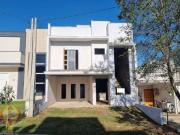 Sobrado com 3 dormitórios à venda, 209 m² por R$...