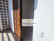Sobrado com 3 dormitórios à venda, 210 m² por R$...