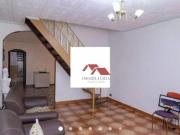 Sobrado com 3 dormitórios à venda, 210 m² por R$...