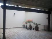 Sobrado com 3 dormitórios à venda, 212 m² por R$...