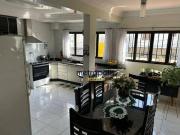 Sobrado com 3 dormitórios à venda, 212 m² por R$...