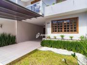 Sobrado com 3 dormitórios à venda, 212 m² por R$...